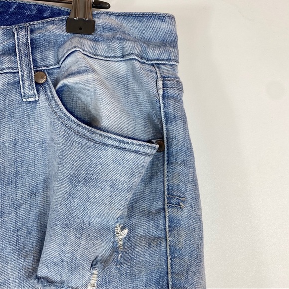 Torrid Denim Distresses Shorts We Swear by the Fit - Picture 5 of 13